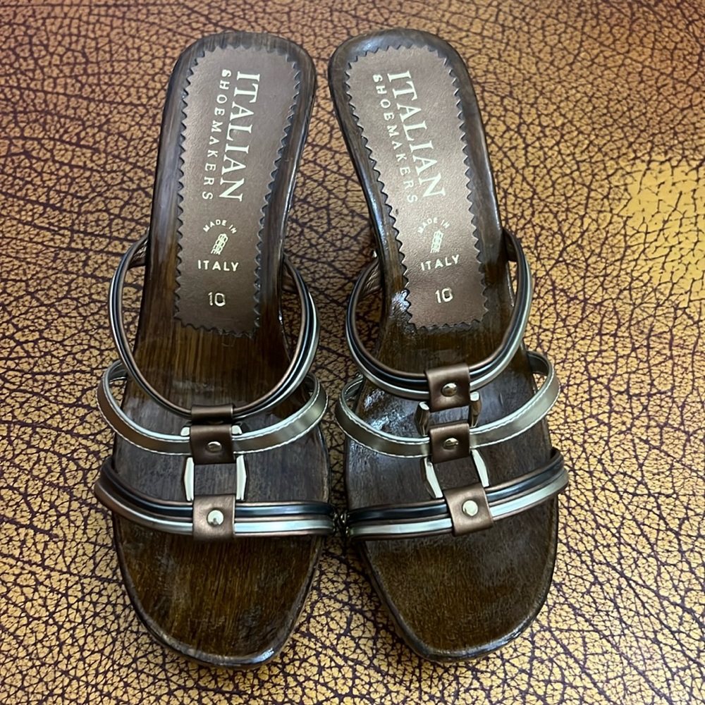 Italian shoemaker Italy wooden heel shoes Size 9